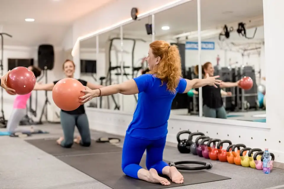 Talaj pilates+ intim csoportos óra