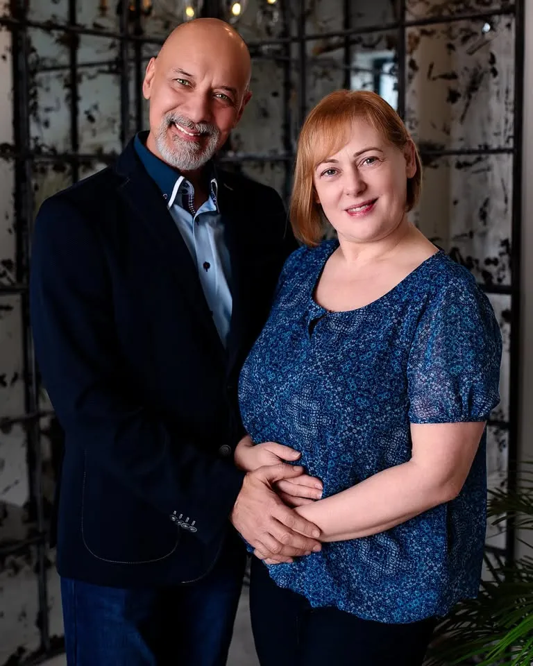 Szeged IH - Muževi na slavenskom - Francuska komedija u dva čina